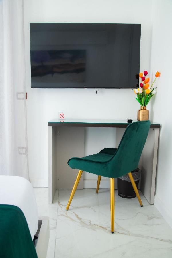 Lagi Suites Napoli Ngoại thất bức ảnh