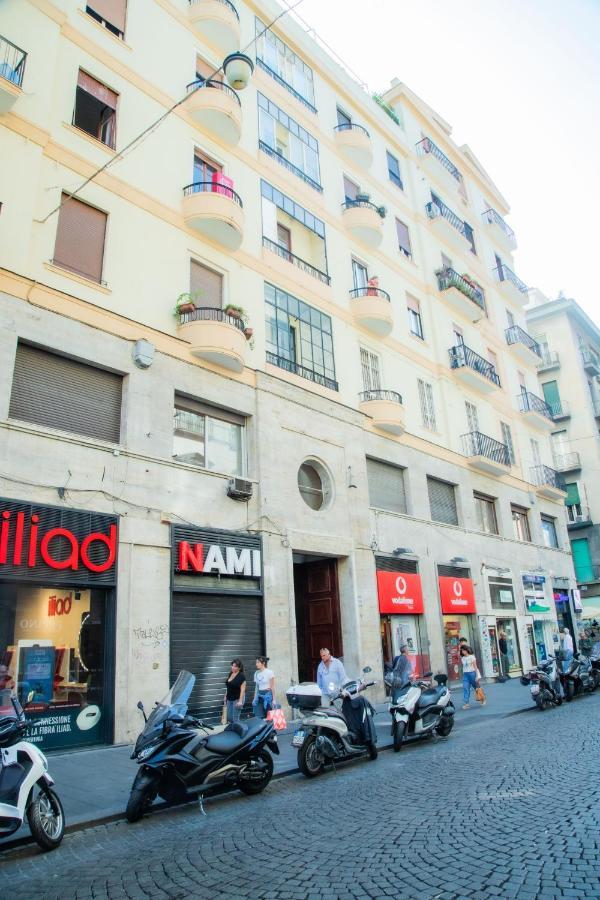 Lagi Suites Napoli Ngoại thất bức ảnh